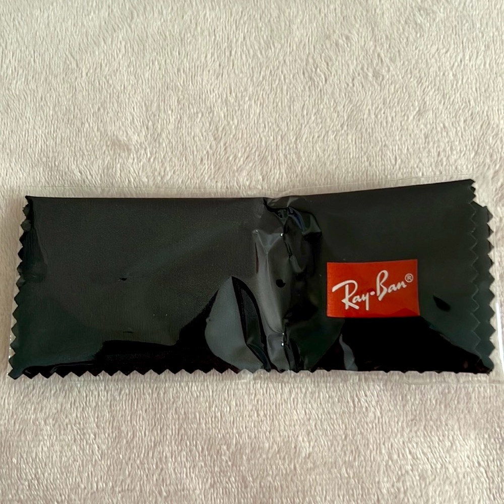 Ray-Ban Prescription Frame (RV7017) - Picture 5 of 5
